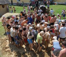 Participants of reconstruction