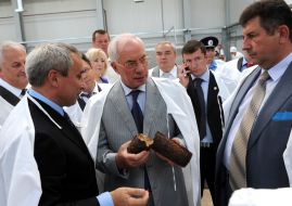 Nikolay Azarov and Aleksandr Udovichenko