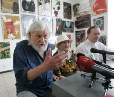 Yevgeniy Kudryashov, Klavdiya Kudryashova and Anton Kudryashov