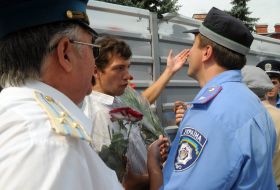 Акція проти демонтажу пам'ятника