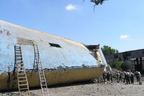 Destroyed ground part of the shaft for cage winding at Bazhanov mine