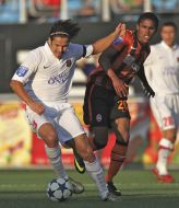 Джордже Флореску и Дуглас Коста