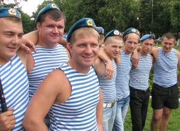 Veterans of airborne troops