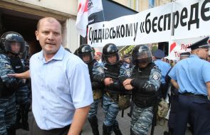 Сотрудники спецподразделения "Беркут"