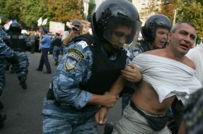 Employees of "Berkut" detain Timoshenko’s supporter