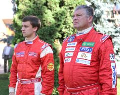 Yevgeniy Chervonenko and Aleksandr Salyuk