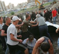 A fight between guards and protesters