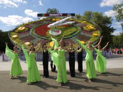 The biggest floral clock in the world