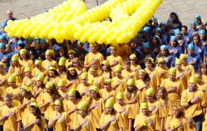 "Living" flag of Ukraine