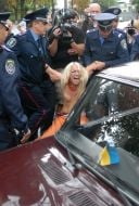Активистка FEMEN