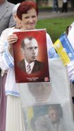 Львовянка с портретом Степана Бандеры