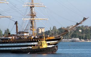 Sailing-vessel Amerigo Vespucci