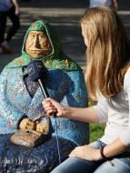 Sculpture "Сlassic grandmother"