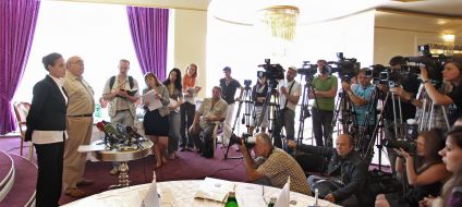 Briefing of Nataliya Korolevskaya and Aleksandr Pashaver