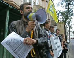 Participants of action in defence of mansion of Aleksandr Murashko