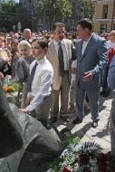 Андрій та Микола Бабелі, Олексій Костусєв
