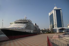 Liner Queen Victoria