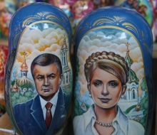 The Russian Dolls with representing Viktor Yanukovich  and Yuliya Timoshenko