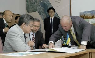 Dmitriy Bobro, Takahiro Yokomichi and Vladislav Lukyanov