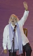 Demis Roussos