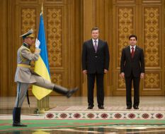 Viktor Yanukovich and Gurbanguly Berdimuhamedow