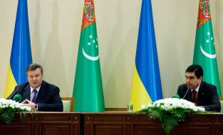 Viktor Yanukovich and Gurbanguly Berdimuhamedow