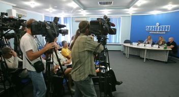 Press-conference