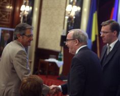 Жозе Мануель Пінту Тейшейра та Вілфред Мартенс