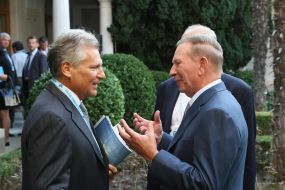 Leonid Kuchma and Aleksander Kwasniewski