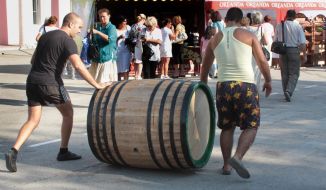 Participants of WineFeoFest