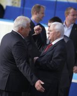 Anatoliy Prisyajnyuk and Leonid Kravchuk