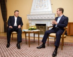 Viktor Yanukovich and Dmitriy Medvedev