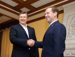 Viktor Yanukovich and Dmitriy Medvedev