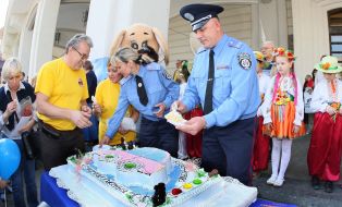 Celebrating the birthday of "Brokeback Zaporozhets"