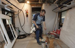 Adjustment of carriages