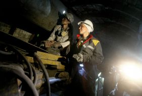 Nataliya Korolevskaya with miners