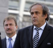Michel Platini and  Aleksandr Popov 