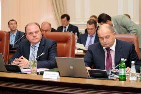 Mihail Kulinyak and Nikolay Zlochevskiy  