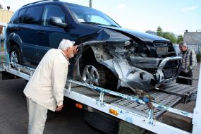 Повреждённый в результате ДТП автомобиль