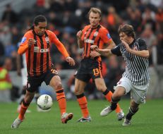 Alex Teixeira, Vyacheslav Shevchuk and Maksim Belyi