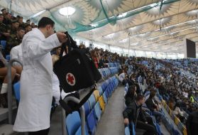 The doctor goes to the suffered