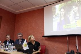 Vladimir Kuznetsov, Eric Franke and Alina Sigda