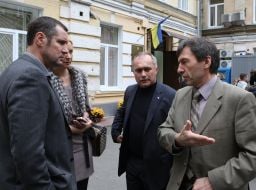 Yuriy Sukhov, Aleksandr Plakhotnyuk and Nikolay Siryi