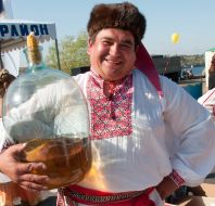 The participant of Pokrovskaya fairs