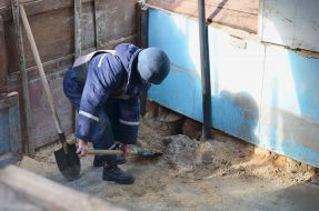 Employee of Ministry emergency of measures