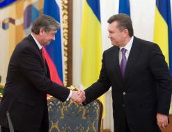 Viktor Yanukovich and Danilo Turk