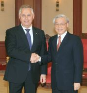 Petr Simonenko and Nguyen Fu Chong