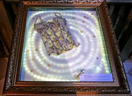 Exhibit "Icon of style"