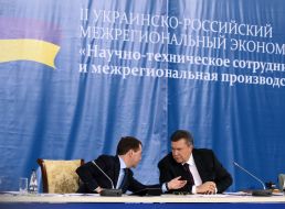 Dmitriy Medvedev and Viktor Yanukovich