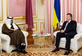Viktor Yanukovich and Hamad bin Khalifa Al Thani